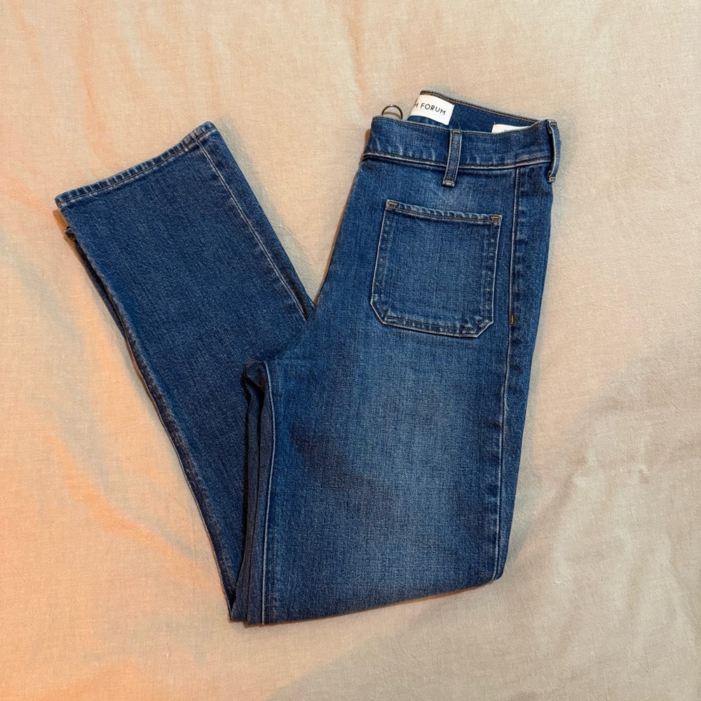 Aritzia Denim Forum The Just Peachy Straight